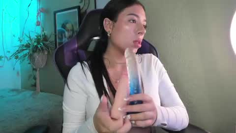 Snapshot of pandorart chatting on 06/24/26, 04:55 Ana Laura online show from 06/24/26, 04:55