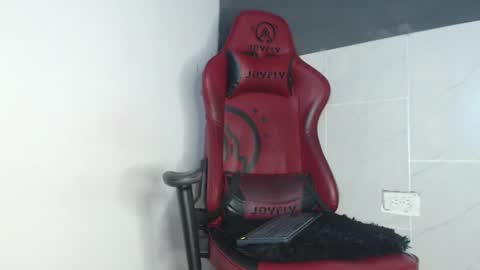 pandorawinspurd3 online show from 02/22/25, 07:47