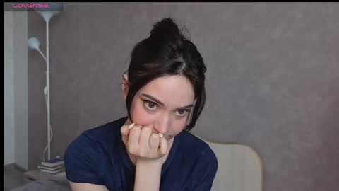 Snapshot of pandorawithlove chatting on 03/04/25, 10:24 pandorawithlove online show from 03/04/25, 10:24