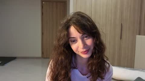 Snapshot of pandorawithlove chatting on 06/28/26, 12:44 pandorawithlove online show from 06/28/26, 12:44