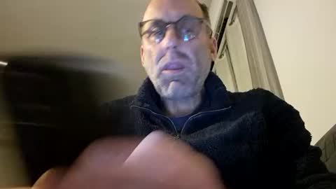 Snapshot of pansak1973 chatting on 02/18/25, 08:14 pansak1973 online show from 02/18/25, 08:14