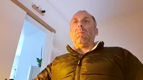 Snapshot of pansak1973 chatting on 02/28/25, 10:20 pansak1973 online show from 02/28/25, 10:20