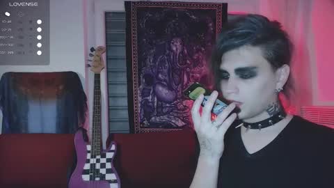 In bio online show from 10/07/25, 04:42