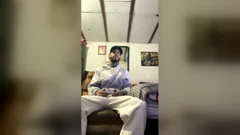 panthers_room online show from 04/10/26, 08:41