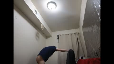 Snapshot of pantslesstraveler_plt chatting on 01/09/25, 03:23 PantsLessTraveler online show from 01/09/25, 03:23