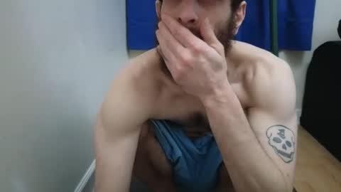 Snapshot of pantslesstraveler_plt chatting on 01/27/25, 09:22 PantsLessTraveler online show from 01/27/25, 09:22