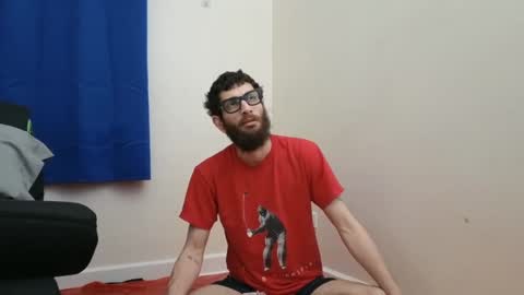 Snapshot of pantslesstraveler_plt chatting on 02/02/25, 03:07 PantsLessTraveler online show from 02/02/25, 03:07