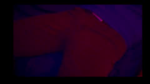 Snapshot of pantslesstraveler_plt chatting on 03/02/25, 02:54 PantsLessTraveler online show from 03/02/25, 02:54