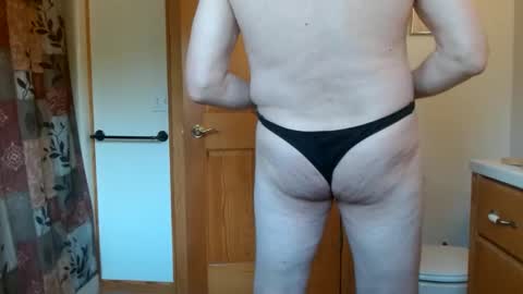 Snapshot of pantyjim19 chatting on 02/01/25, 06:40 PantyJim19 online show from 02/01/25, 06:40