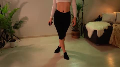 Kristina Kriss online show from 02/18/26, 08:38