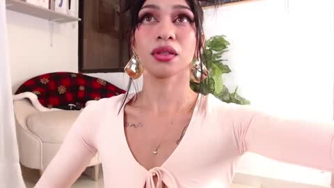 Paolita online show from 01/25/25, 02:15