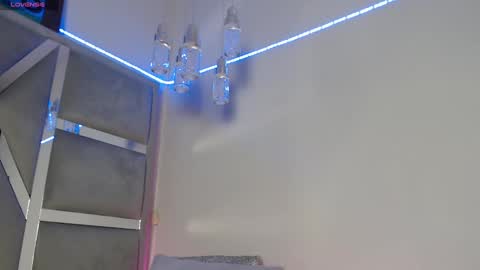 Paola Lyon online show from 03/04/25, 10:38