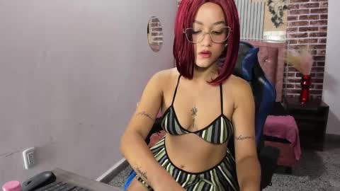 Paola  online show from 02/05/26, 06:23