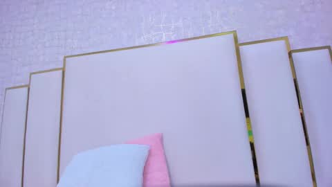 Paola  online show from 09/29/25, 11:26