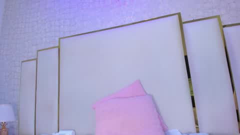 Paola  online show from 02/14/26, 08:44