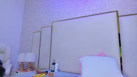 Paola  online show from 03/01/26, 11:34