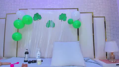 Paola  online show from 03/16/26, 11:47