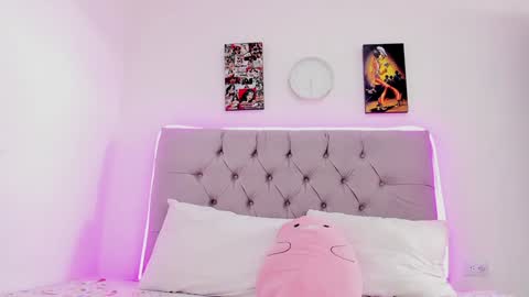 Snapshot of paolabigboobs_ chatting on 12/16/24, 06:49 paola online show from 12/16/24, 06:49