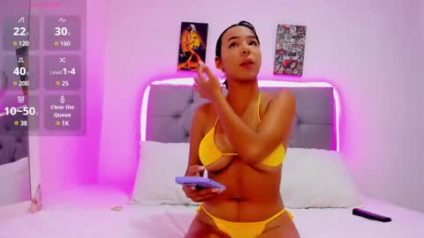 Snapshot of paolabigboobs_ chatting on 02/25/25, 05:47 paola online show from 02/25/25, 05:47