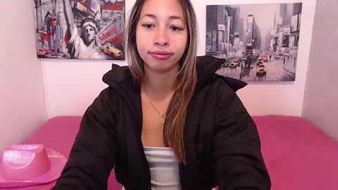 Snapshot of paolabotero chatting on 01/10/26, 11:34 Paola online show from 01/10/26, 11:34