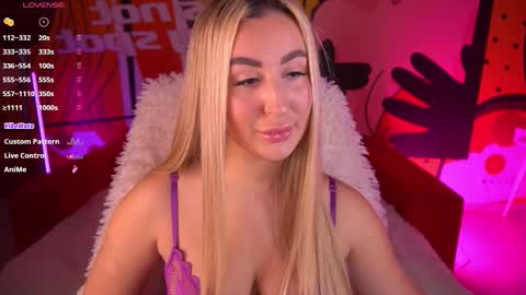 Snapshot of paolamola chatting on 02/04/26, 08:53 Lia online show from 02/04/26, 08:53