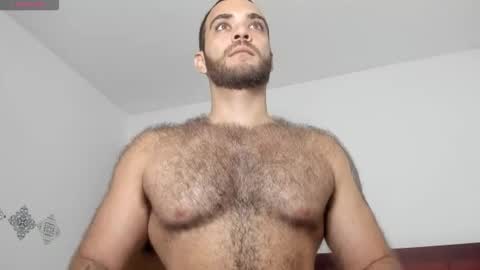 Snapshot of paolo_hanma chatting on 10/28/25, 01:53 Paolo online show from 10/28/25, 01:53