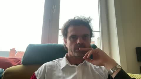 Snapshot of paolotripos chatting on 11/16/25, 10:21 paolotripos online show from 11/16/25, 10:21