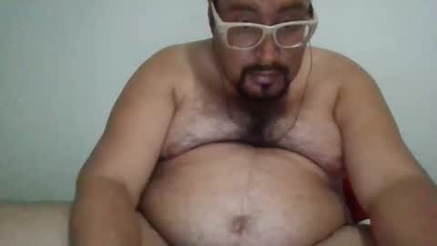 papi_adiel4 online show from 03/08/26, 02:04