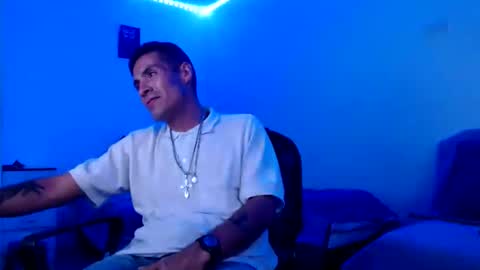 papi wilo online show from 04/11/26, 10:47