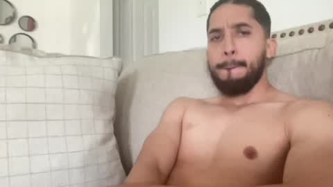 Snapshot of papicubano_guapo23cm chatting on 04/25/26, 03:09 papicubano_guapo23cm online show from 04/25/26, 03:09