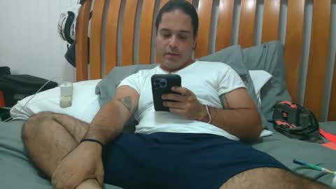 PapiiPR185 online show from 05/04/26, 06:04