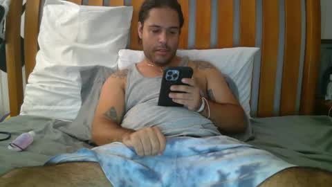 PapiiPR185 online show from 05/10/26, 08:47