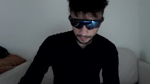 Snapshot of papijakey chatting on 12/03/24, 08:06 -- New Videos Down Below online show from 12/03/24, 08:06