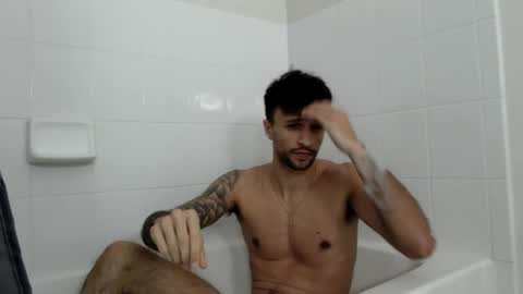 Snapshot of papijakey chatting on 12/17/24, 07:18 -- New Videos Down Below online show from 12/17/24, 07:18