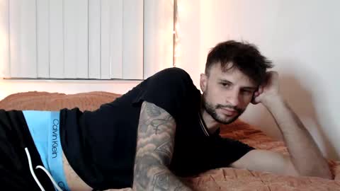 Snapshot of papijakey chatting on 01/06/25, 02:48 -- New Videos Down Below online show from 01/06/25, 02:48