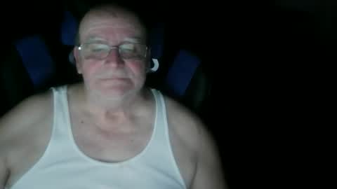 papilly online show from 04/22/26, 08:28