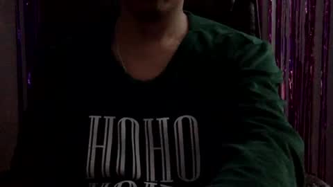 papy_dani33 online show from 02/08/25, 08:20