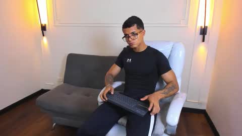 Ryan And Casper online show from 03/18/26, 07:06