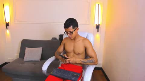 Ryan And Casper online show from 03/19/26, 06:12