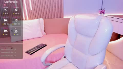 Amy and my doll online show from 03/21/26, 08:19