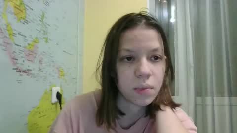 paradise_tease online show from 12/21/25, 05:53