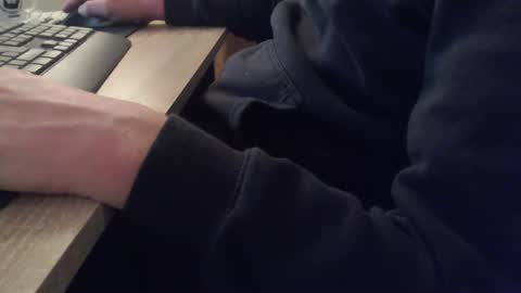 Sascha online show from 10/17/25, 07:22