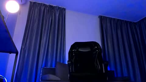 Paris online show from 02/10/26, 09:41