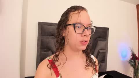 Snapshot of paris_mendez chatting on 07/24/26, 11:08 PARIS LOVE online show from 07/24/26, 11:08