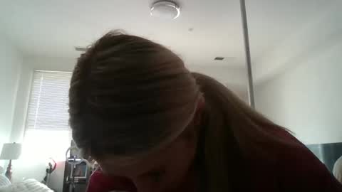 parisbaby2000 online show from 02/26/26, 03:44