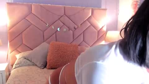 Paris online show from 12/10/24, 12:05