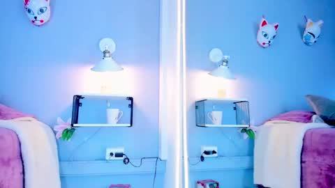 Paris online show from 12/21/24, 08:54