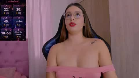 Paris online show from 02/17/26, 06:36