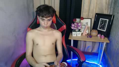 HENRY online show from 01/15/26, 07:24