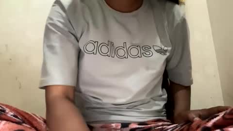 parneetu_642 online show from 02/22/26, 05:30